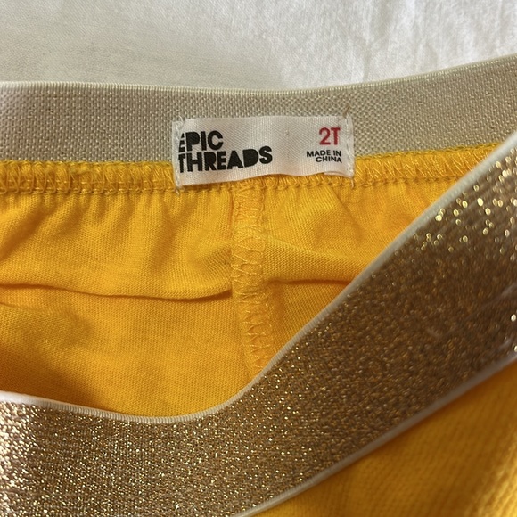 2T Epic Threads yellow skirt - Picture 2 of 2